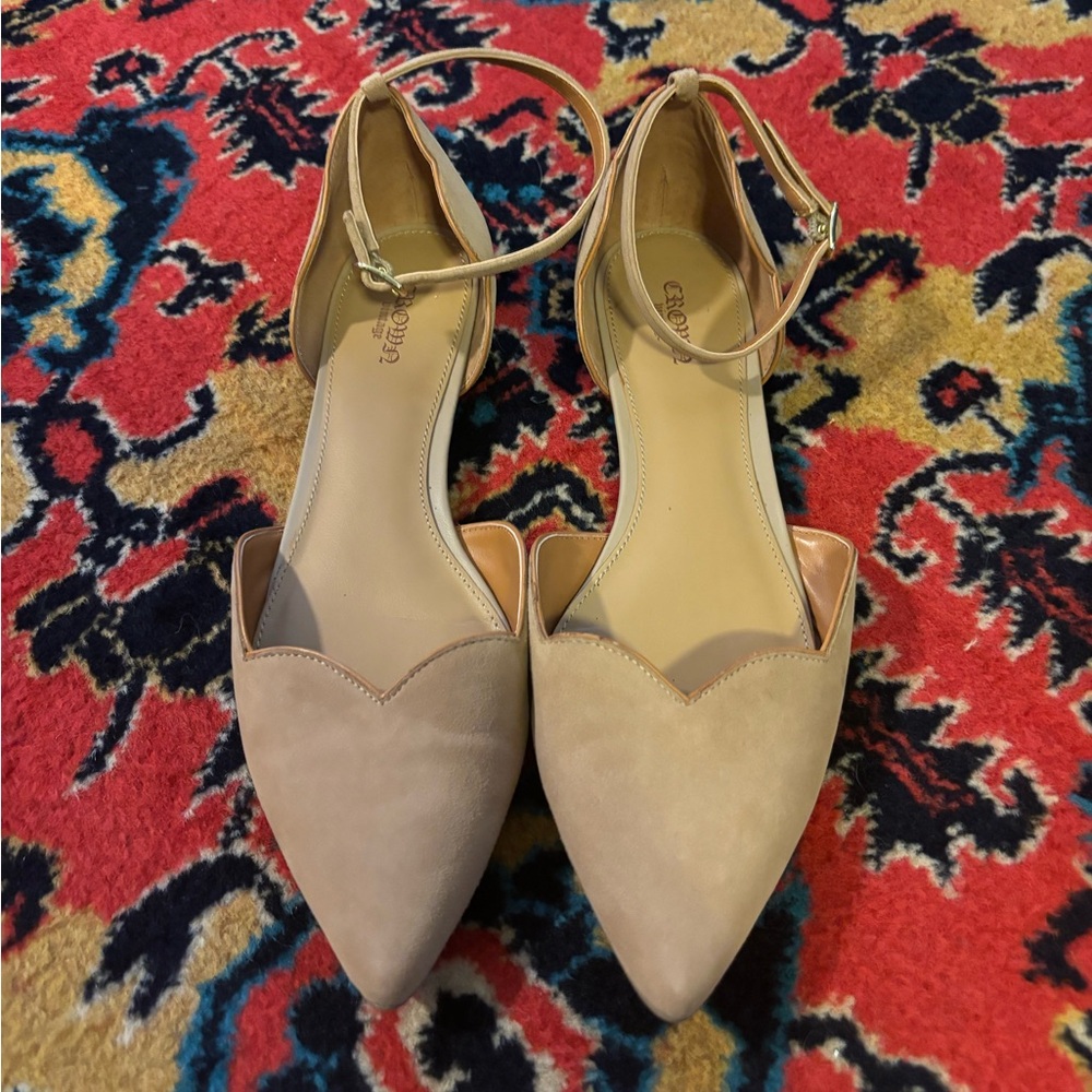 Dress shoes